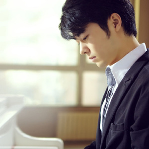 香蕉视频久久久
